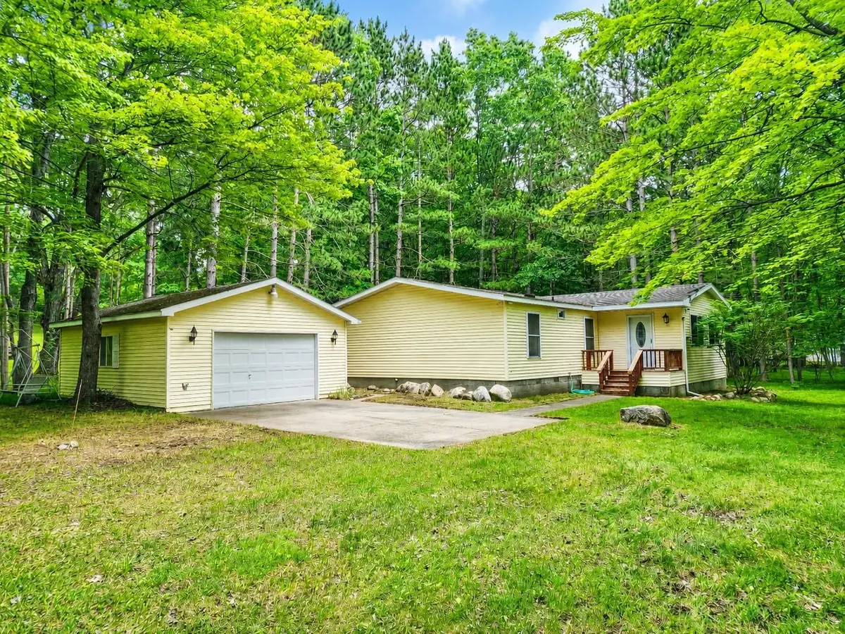 5055 Wolf, Farwell, MI 48622 - #1