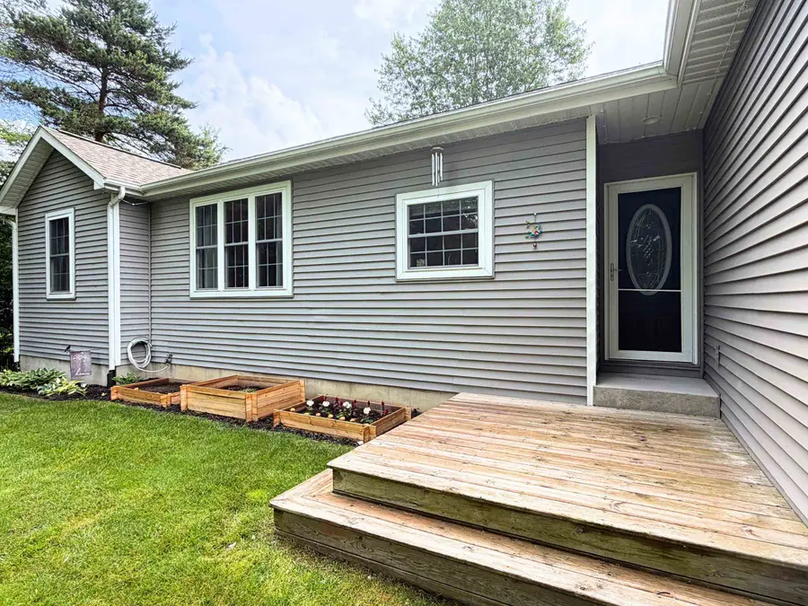 3520 W Farrand, Clio, MI 48420 - #2