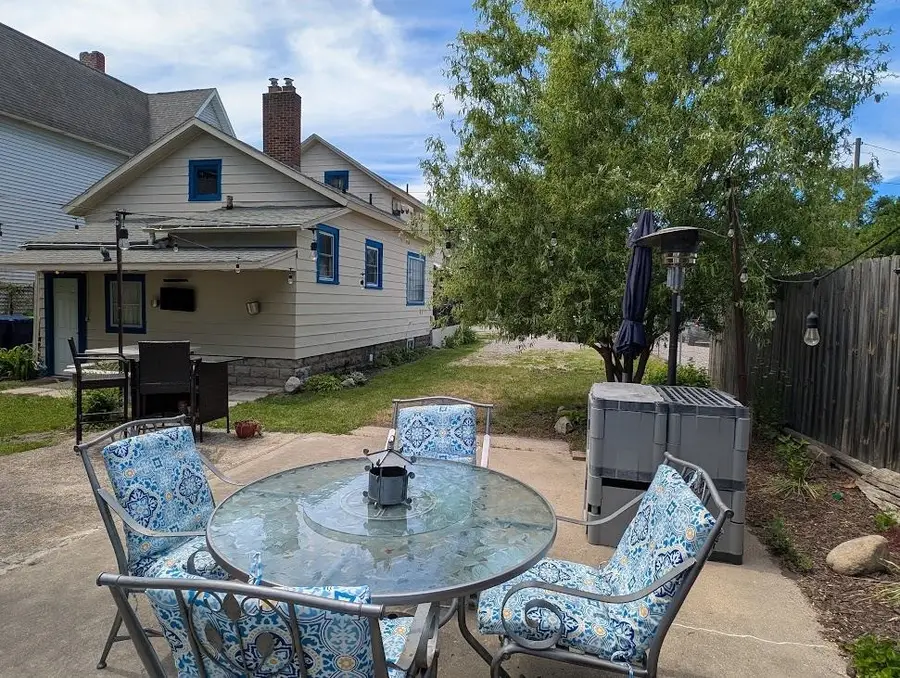 213 S Henry, Bay City, MI 48706 - #2