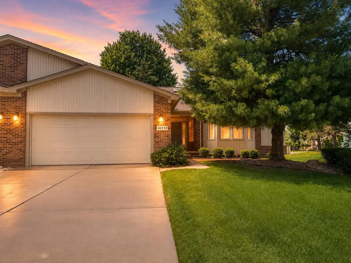 46839 Scotch Pine, Macomb, MI 48042 - #1