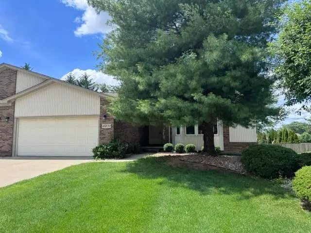 46839 Scotch Pine, Macomb, MI 48042 - #2