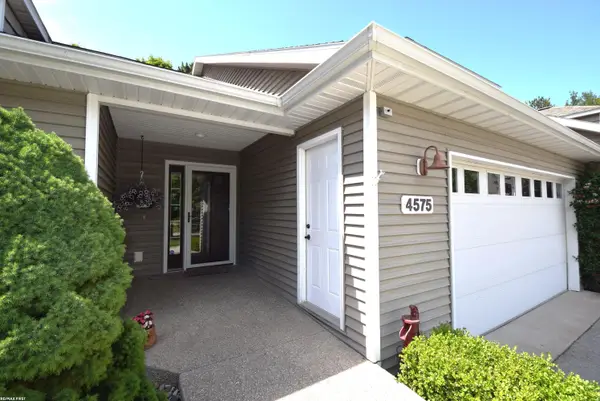 4575 Black Bear #65, Traverse City, MI 49685