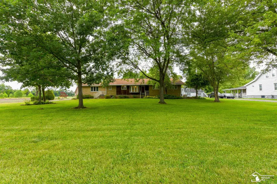 33920 Huron River, New Boston, MI 48164 - #2