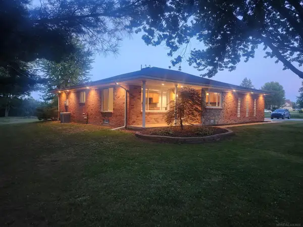 1120 Capac, Allenton, MI 48002