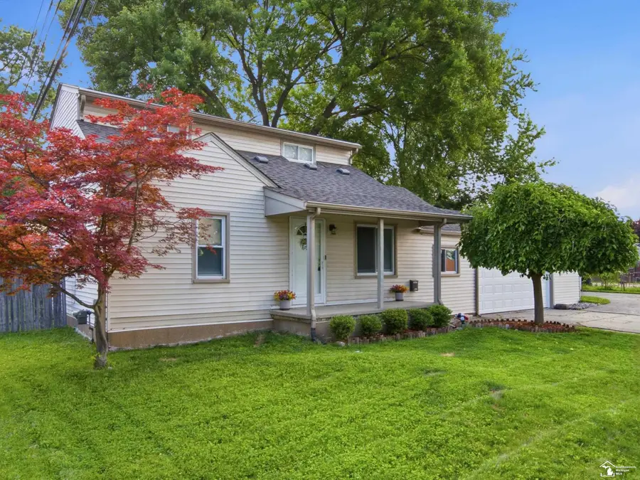 26427 Beaconsfield, Roseville, MI 48066 - #3