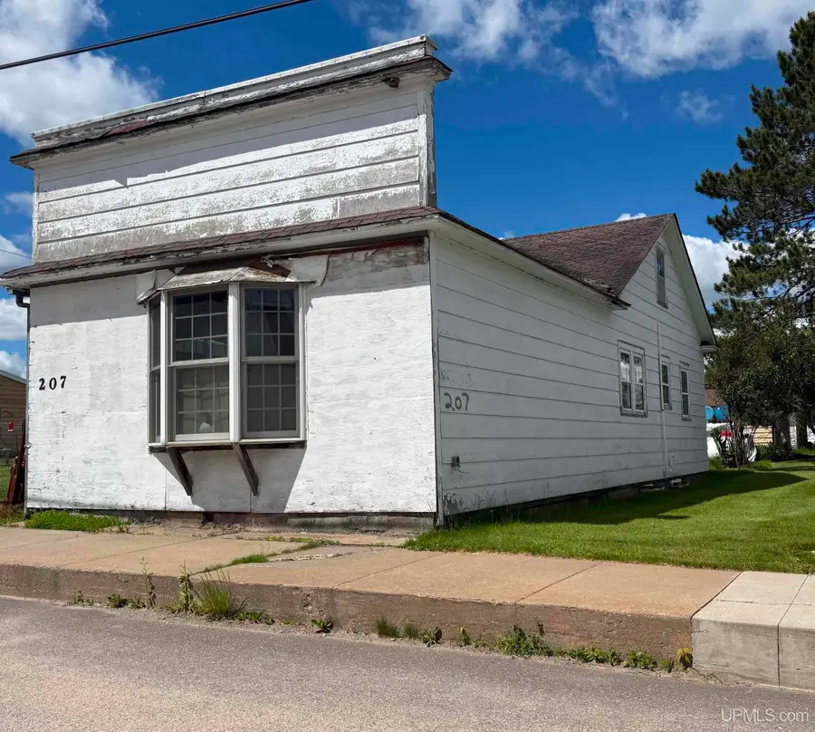 207 Maple, Amasa, MI 49903 - #2
