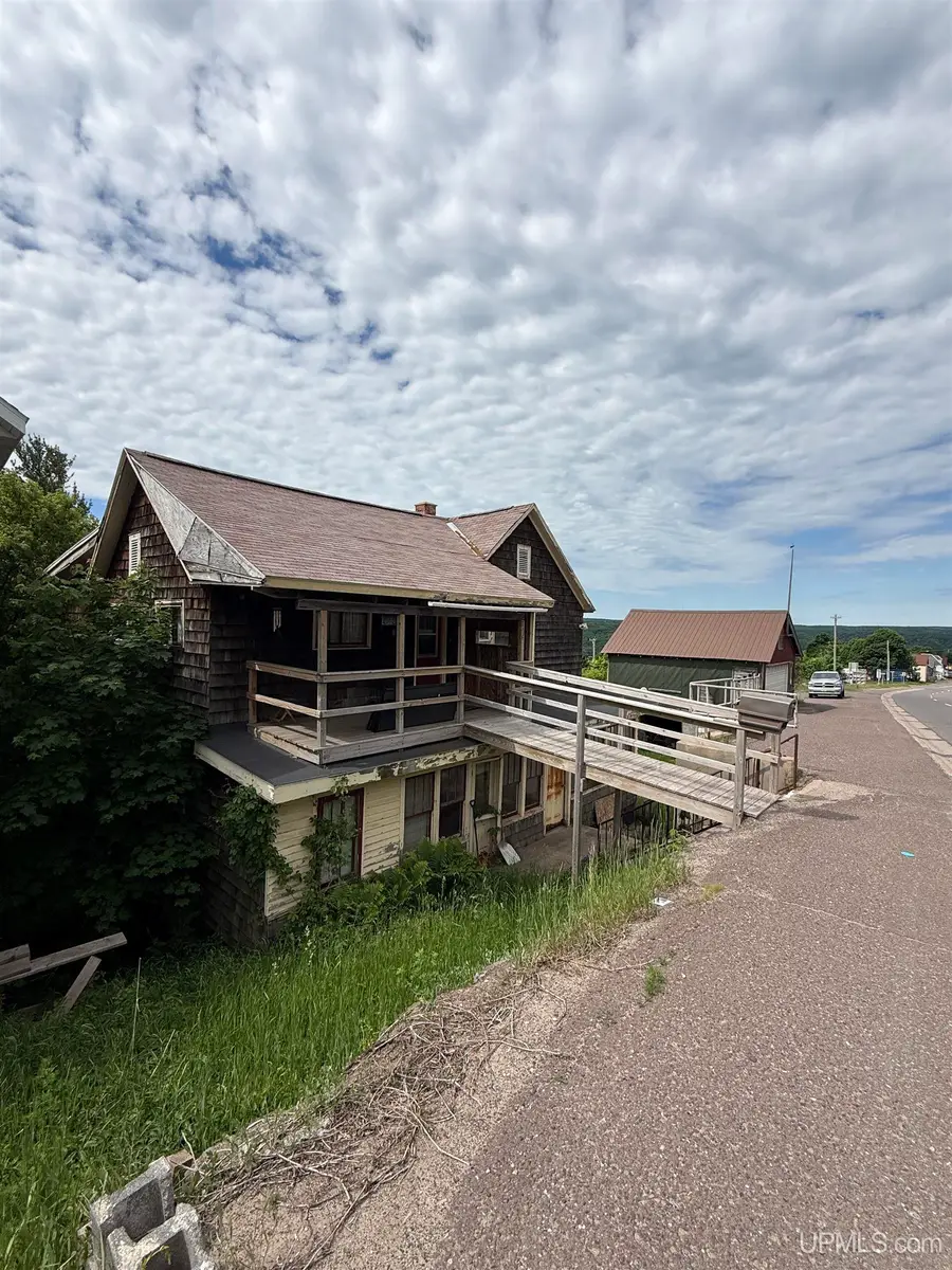 406 N Lincoln, Hancock, MI 49930 - #2