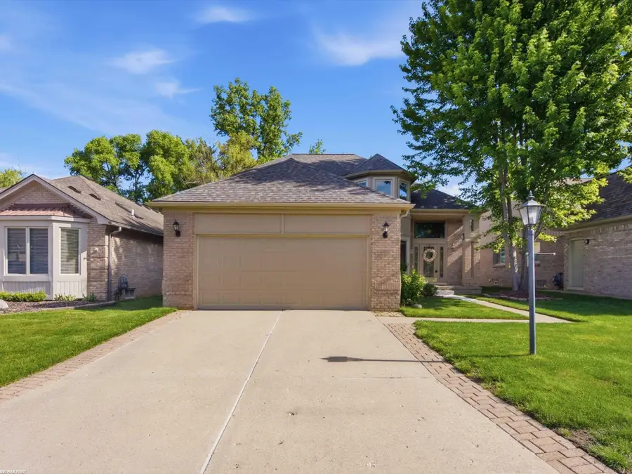 6737 Copper Creek, Washington, MI 48094 - #3