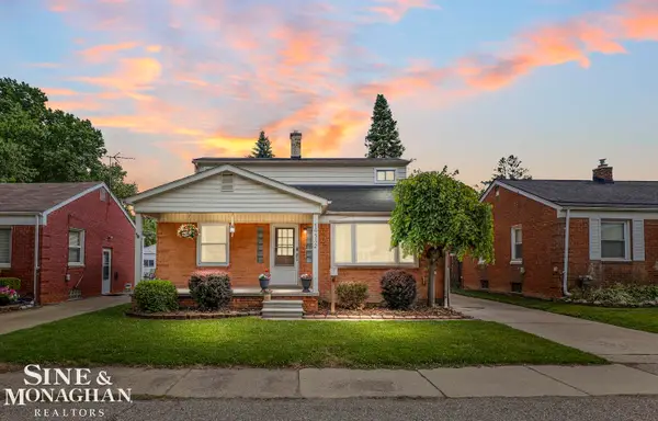 16532 Rosemary, Fraser, MI 48026