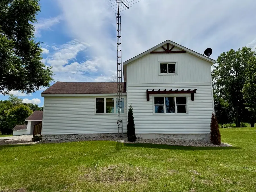 12301 Niblok, Chesaning, MI 48616 - #2