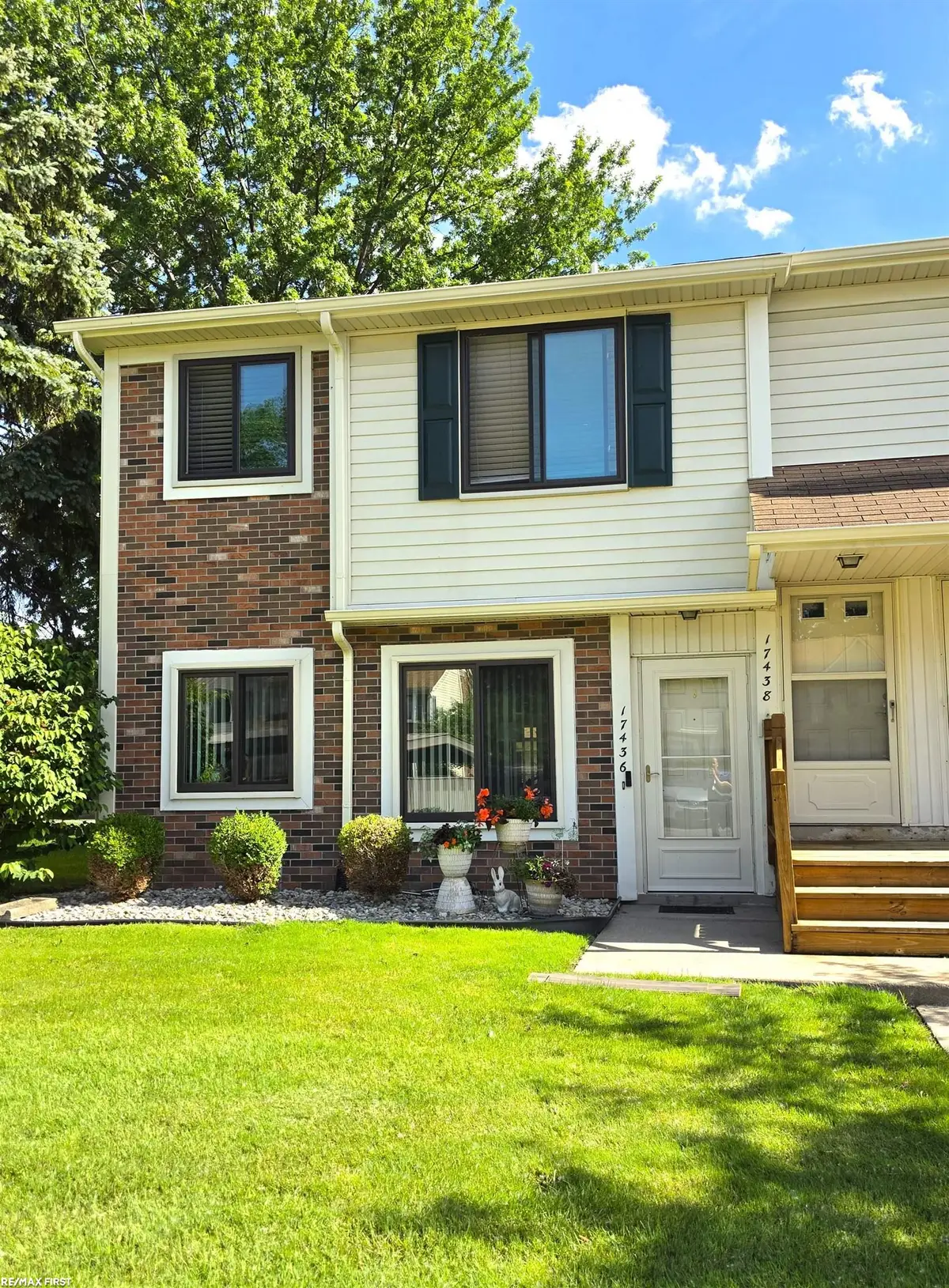 17438 Utica Oaks, Roseville, MI 48066 - #1