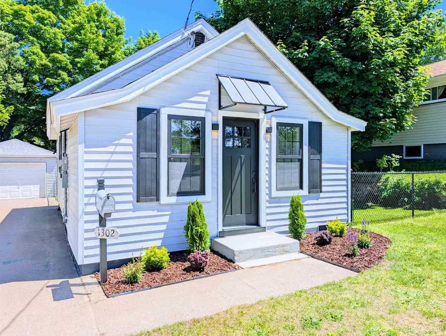 1302 Lincoln, Marquette, MI 49855 - #3