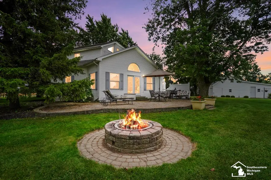13378 South County Line, Ottawa Lake, MI 49267 - #2