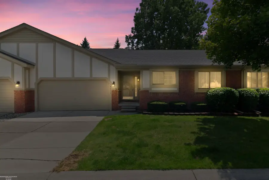 18600 Valleybrook, Clinton Township, MI 48038 - #2