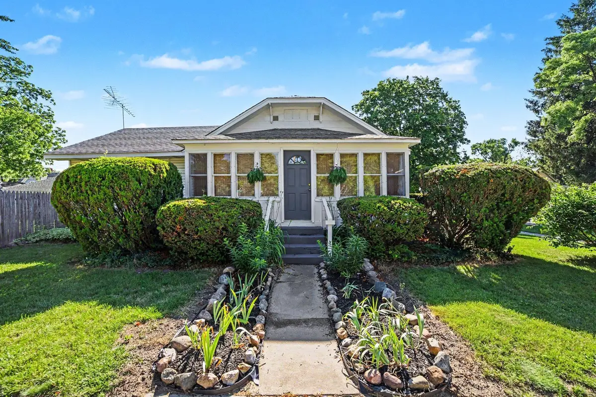 429 S Almer, Caro, MI 48723 - #1