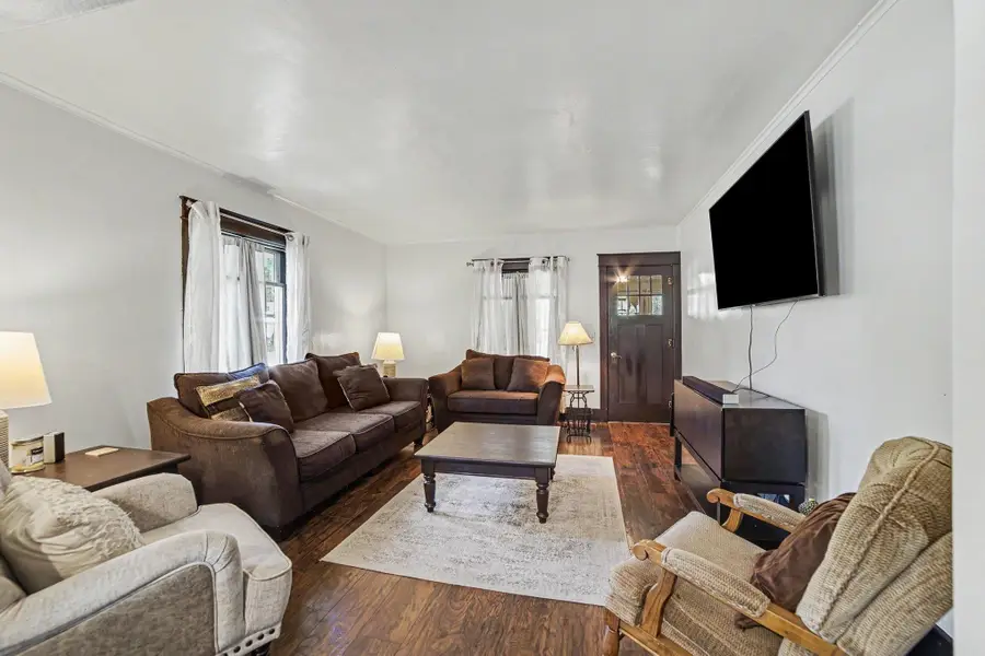 429 S Almer, Caro, MI 48723 - #2