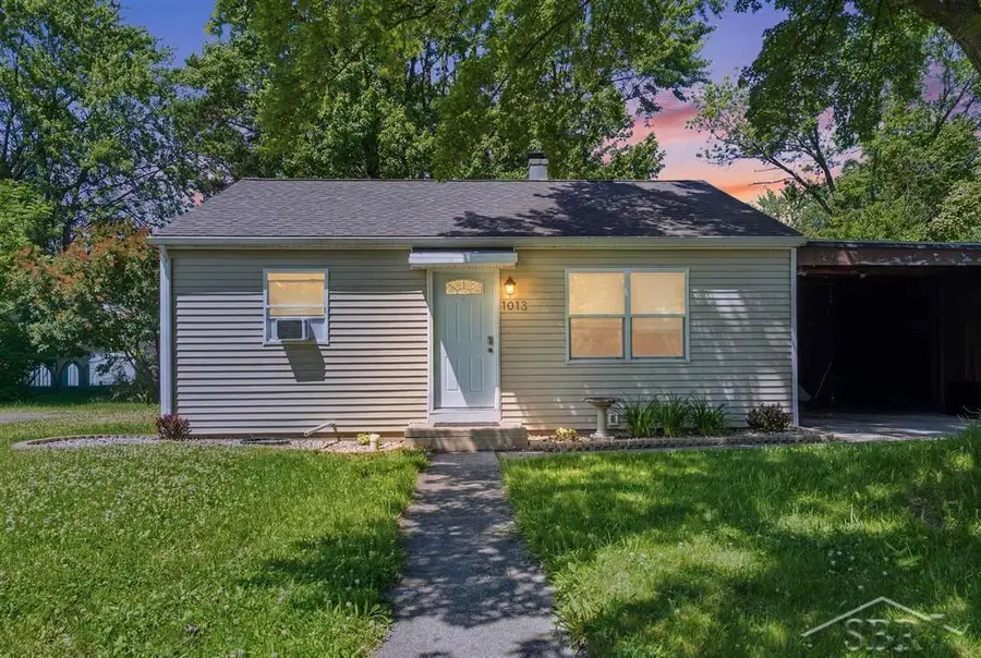 1013 E St Andrews, Midland, MI 48642 - #3