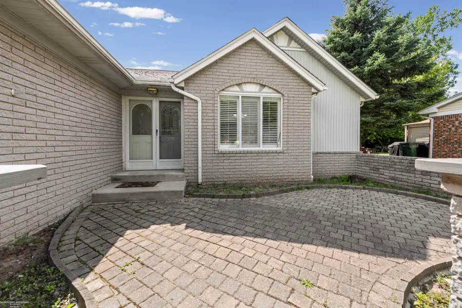 47121 Barbara, Macomb, MI 48044 - #3