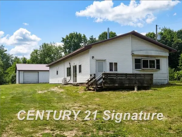 11634 E Gates, Riverdale, MI 48877
