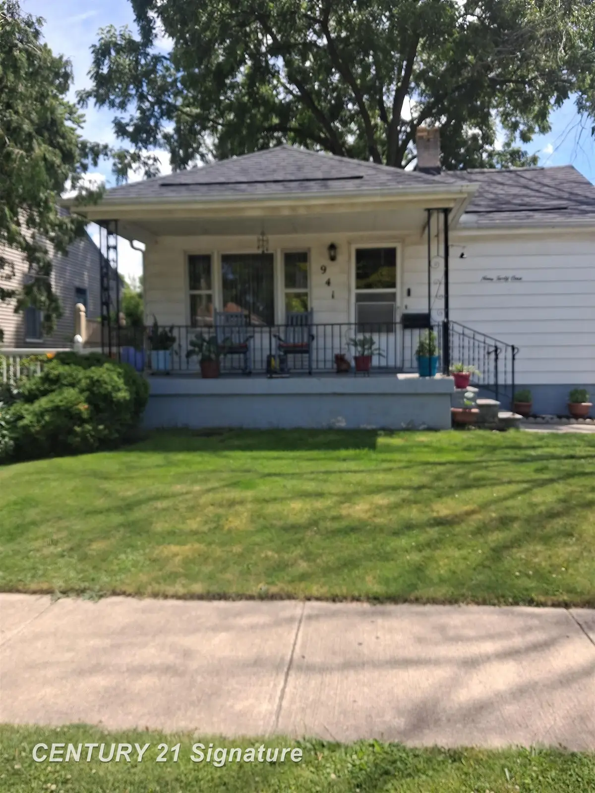 941 Bloor, Flint, MI 48507 - #1
