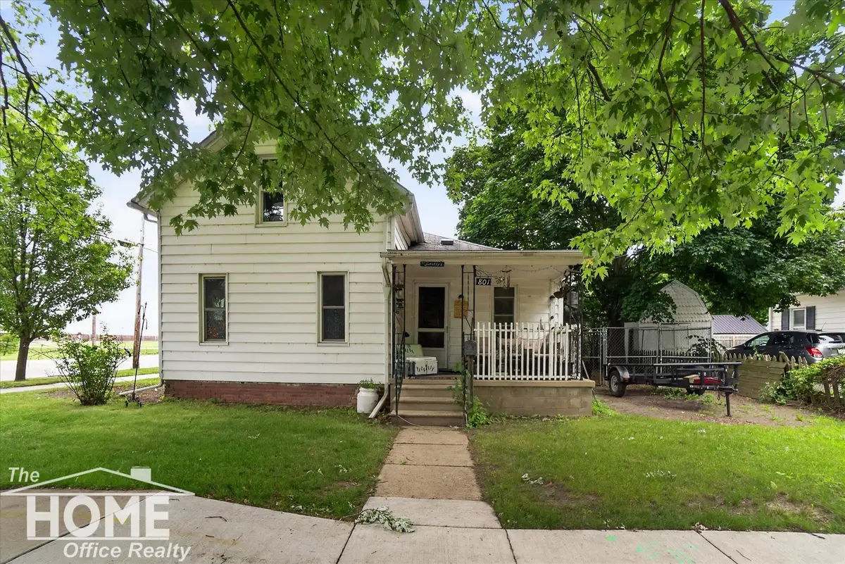 801 Michigan, Owosso, MI 48867 - #1