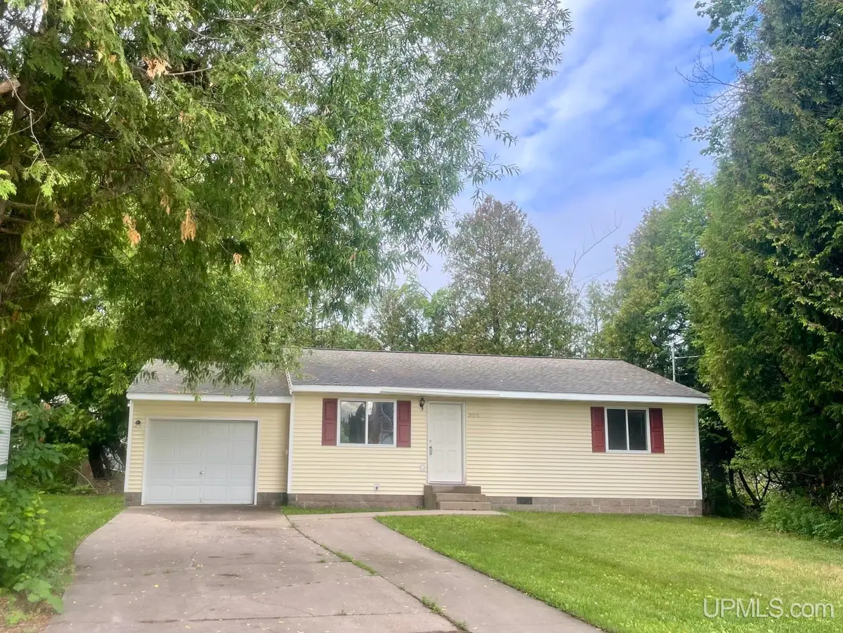 2085 Van Evera, Marquette, MI 49855 - #1