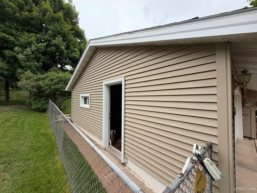 618 Mesnard, Marquette, MI 49855 - #3