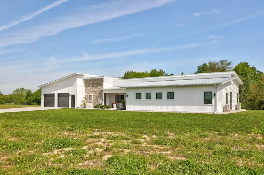 5595 Riverview, Bridgeport, MI 48722 - #2