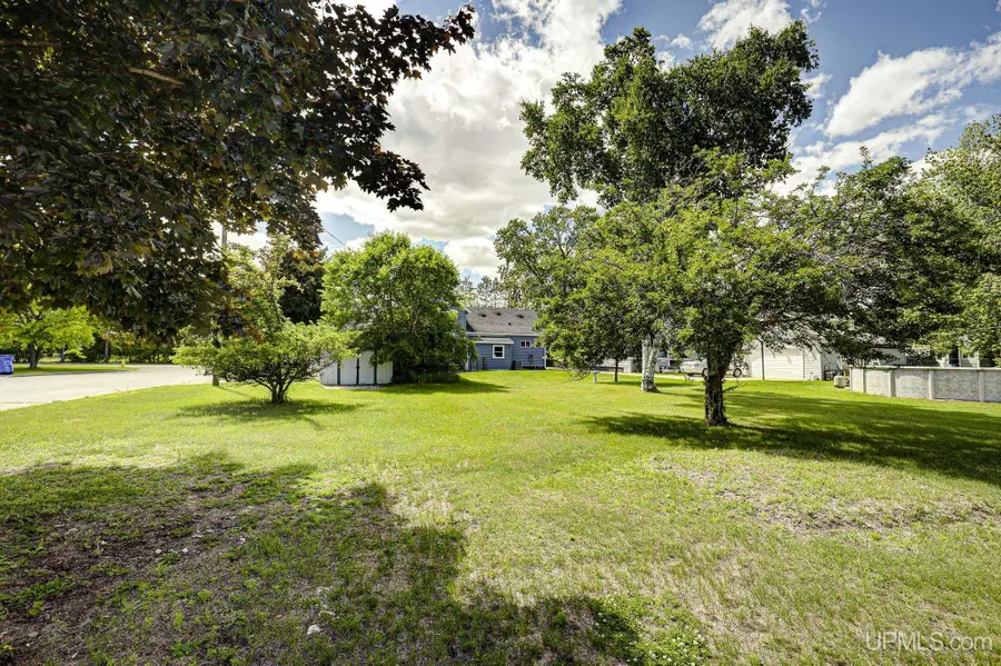 300 N Beebe, Peshtigo, WI 54157 - #3
