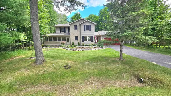 1985 S Haven, Gladwin, MI 48624