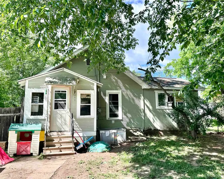 915 Wells, Iron Mountain, MI 49801 - #2