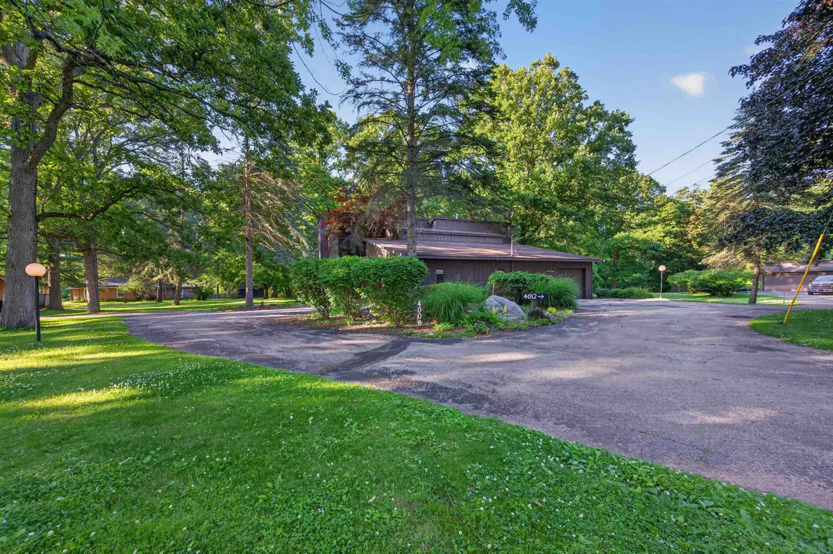 4008/4012 Pfeiffer, Midland, MI 48640 - #1