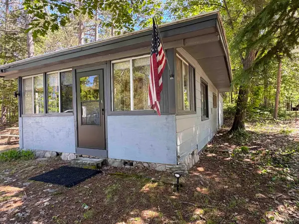 211 E M28, Deerton, MI 49822