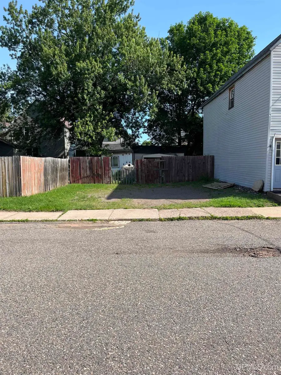 415 E High, Ishpeming, MI 49849 - #3