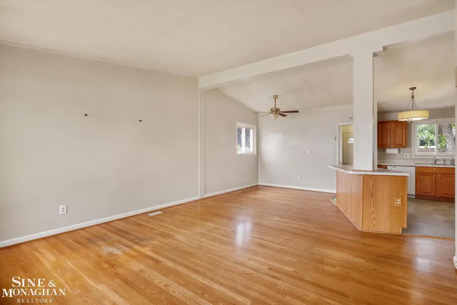 22407 Saint Joan, Saint Clair Shores, MI 48080 - #3