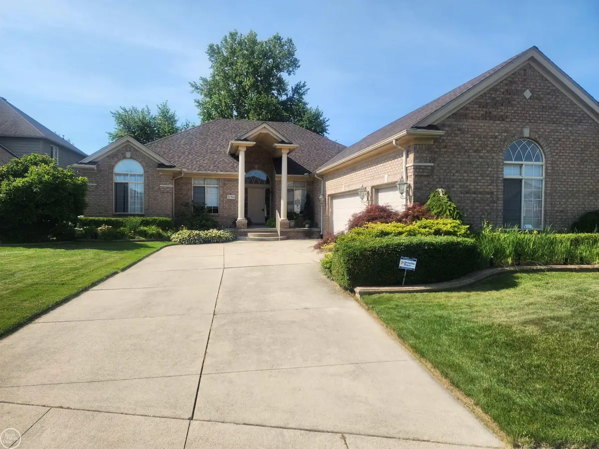 21766 Ambassador, Macomb, MI 48044 - #1