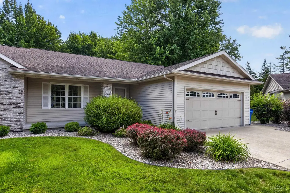 11 Rose Cottage, Saginaw, MI 48609 - #1