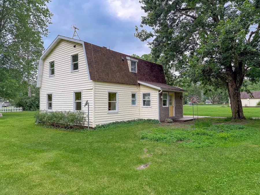 3102 W Saginaw, Coleman, MI 48618 - #2