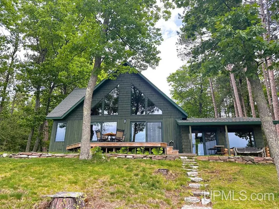 312 Kawbawgam, Marquette, MI 49855 - #2