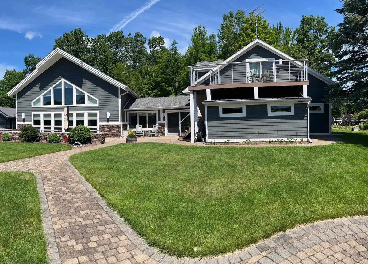 4411 Betty Lee, Gladwin, MI 48624 - #1