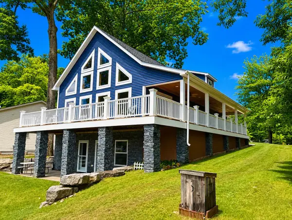 3188 W River, Gladwin, MI 48624