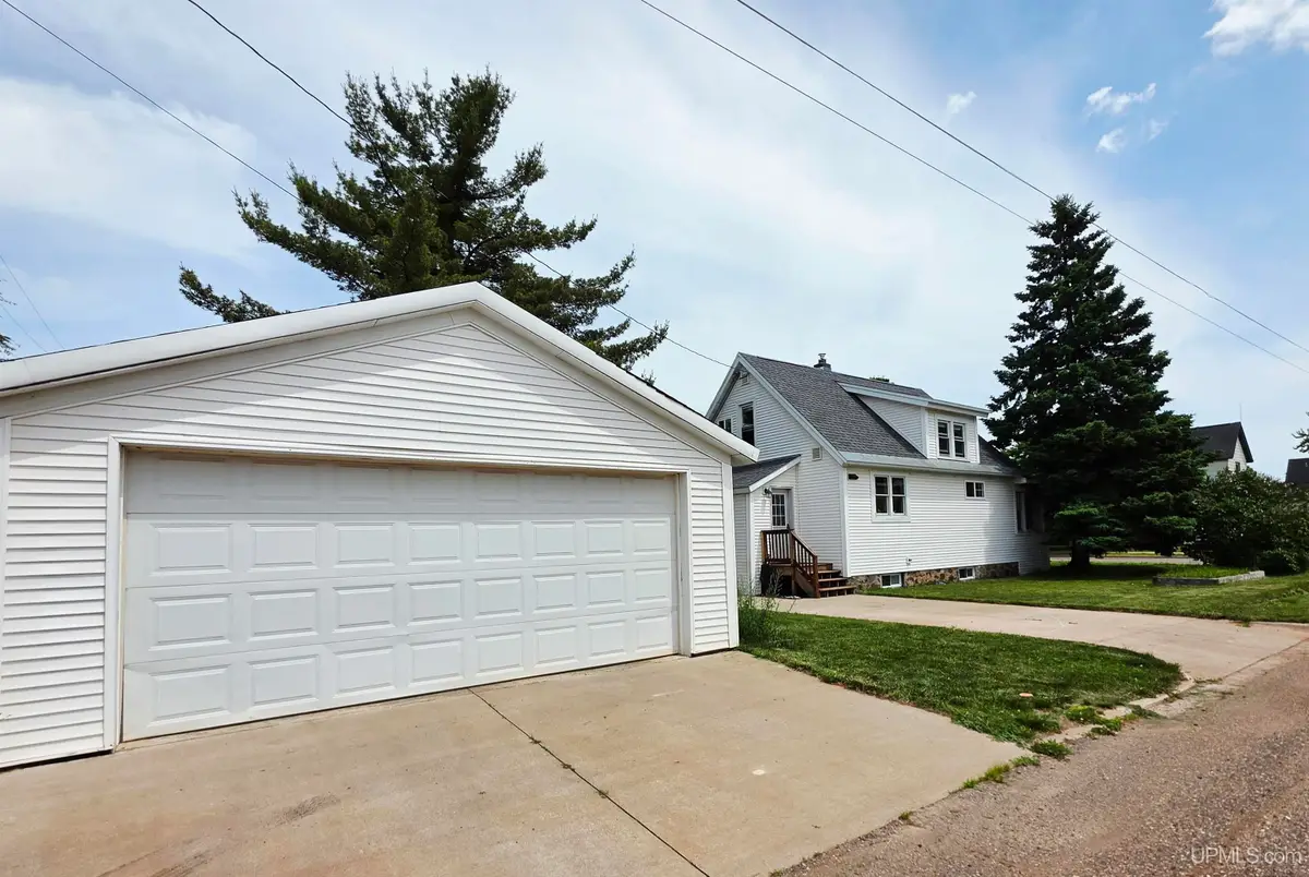 1203 N 3rd, Ishpeming, MI 49849 - #1