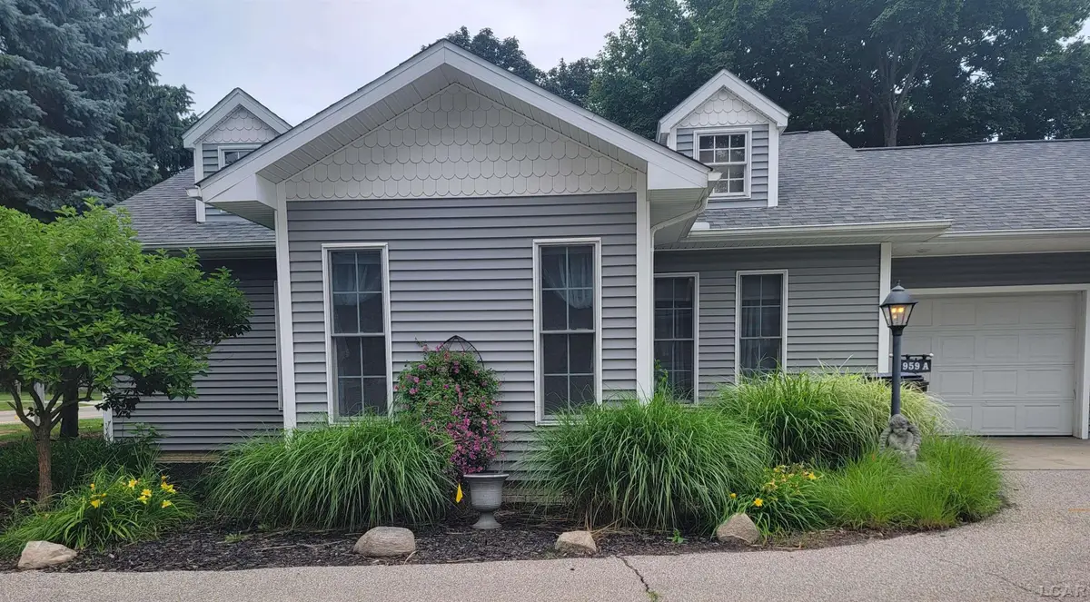 959 W Maumee #959 W Maumee A, Adrian, MI 49221 - #1