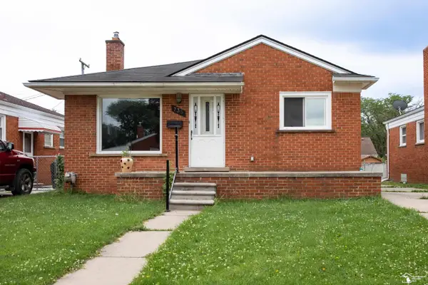 735 Detroit, Lincoln Park, MI 48146