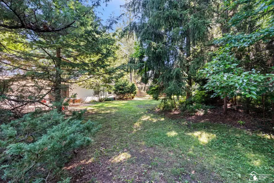 1417 Longfellow, Temperance, MI 48182 - #3