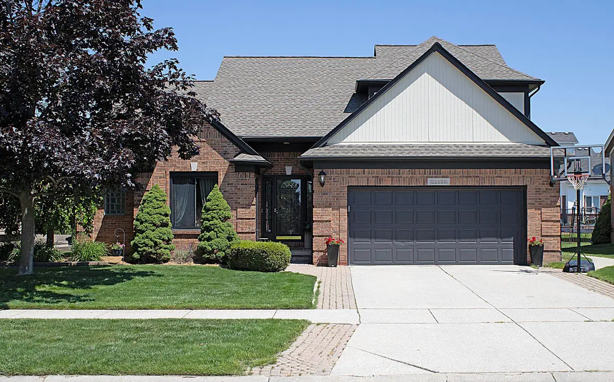 21175 Briar Rose, Macomb, MI 48044 - #1