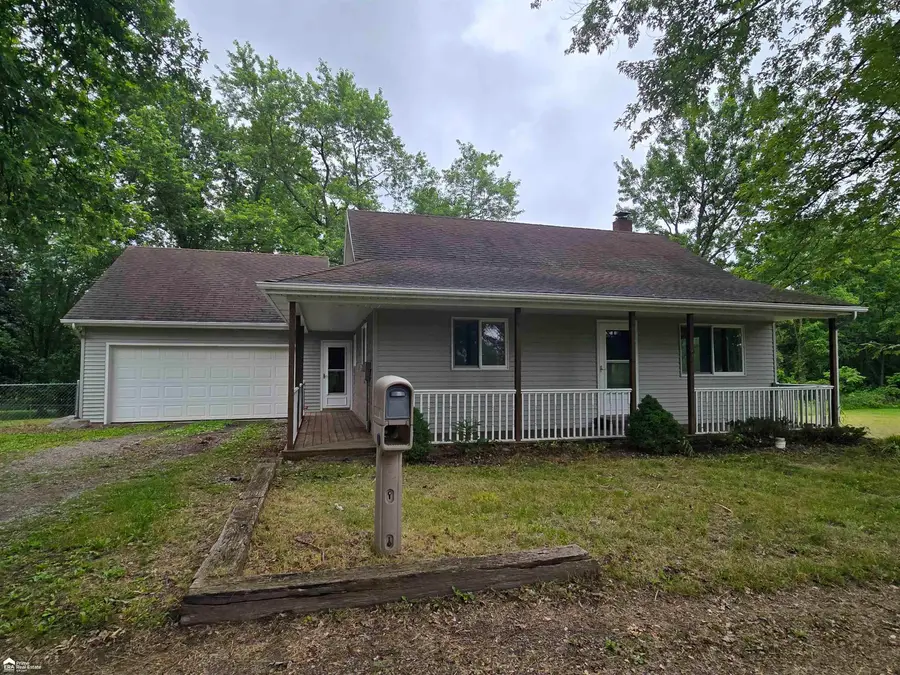 819 W Summit, Durand, MI 48429 - #3