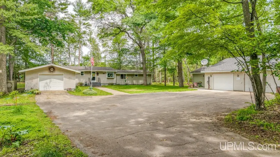 N6079 Shore Drive Q-4, Wallace, MI 49893 - #2