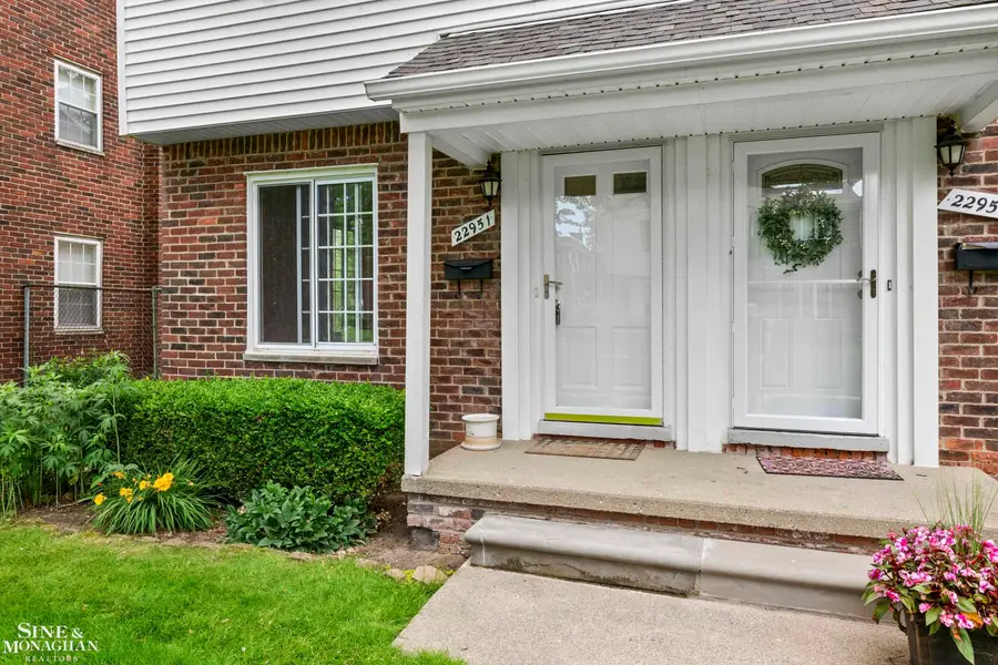 22951 Lee, Saint Clair Shores, MI 48080 - #2