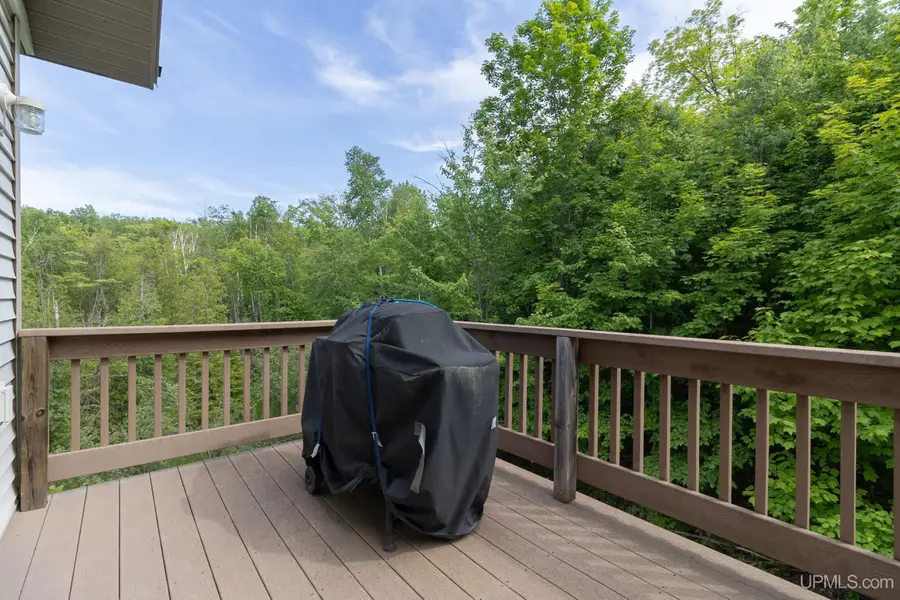 611 Brookstone, Marquette, MI 49855 - #3